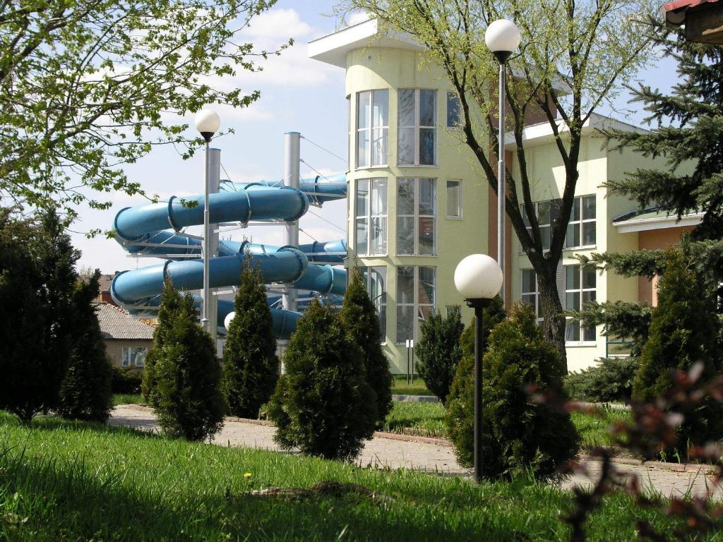 גניזנו Hotel Lech מראה חיצוני תמונה