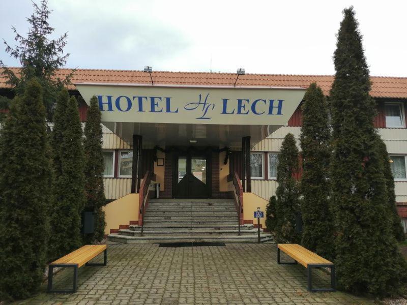 גניזנו Hotel Lech מראה חיצוני תמונה